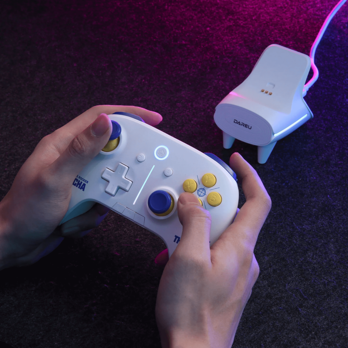 Dareu H106 Wireless Controller - Image 2