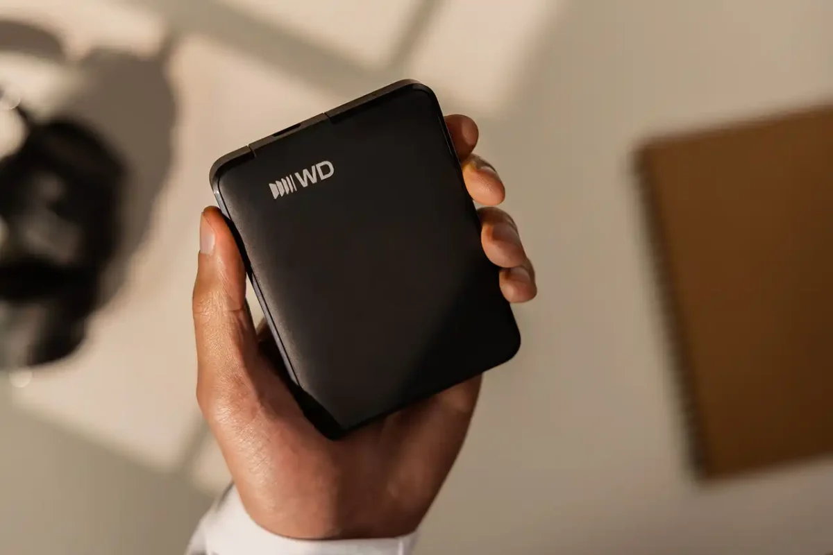 WD Elements Portable (USB-C) External Hard Drive - Image 4